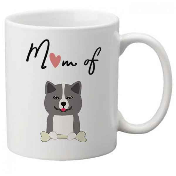 mockup-mom-of-mug-dog-Akita-inu-bringe