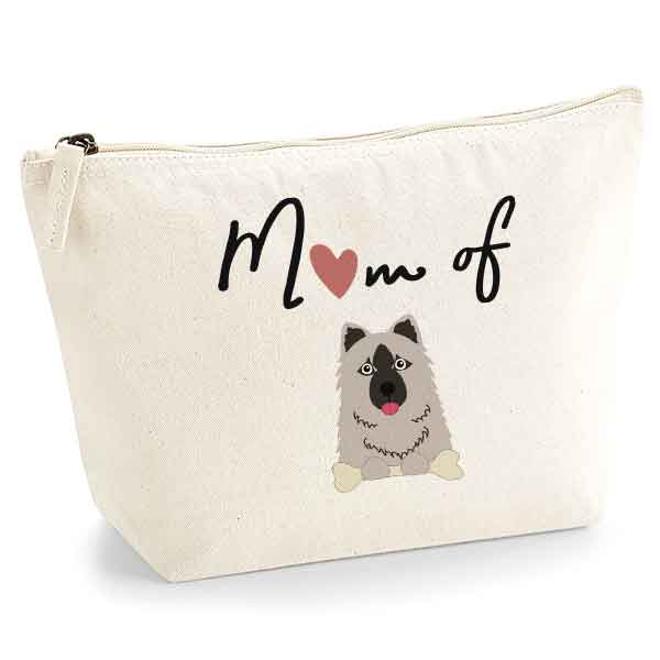 mockup-mom-of-trousse-dog-eurasier